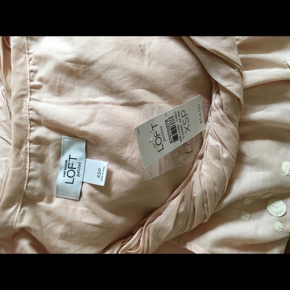 New - LOFT top - Picture 4 of 4